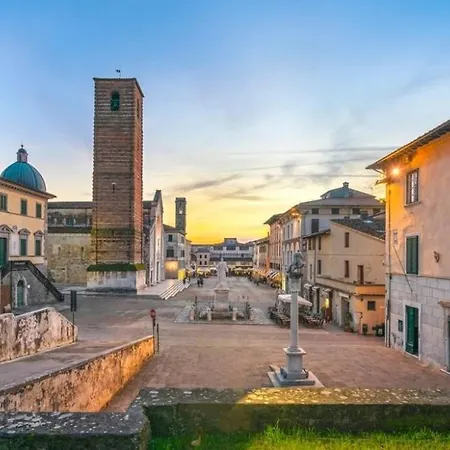 In Citta Di Arte Con Giardino Privato - Carnevale Di Viareggio * Pietrasanta