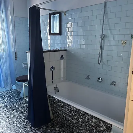 Σπίτι διακοπών In Citta Di Arte Con Giardino Privato - Carnevale Di Viareggio