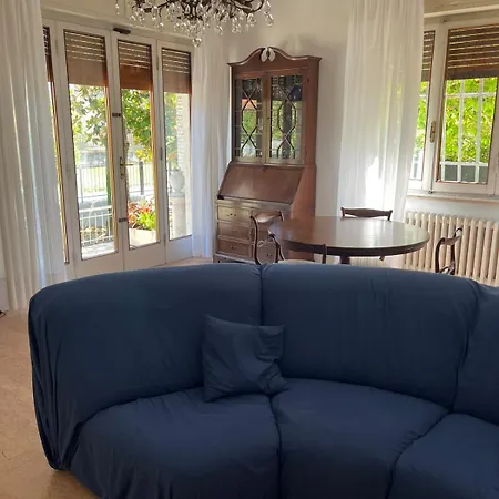 In Citta Di Arte Con Giardino Privato - Carnevale Di Viareggio